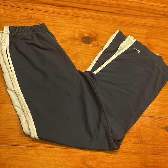 Large Nike navy blue white side stripe pockets split side athletic track pants - Picture 5 of 16